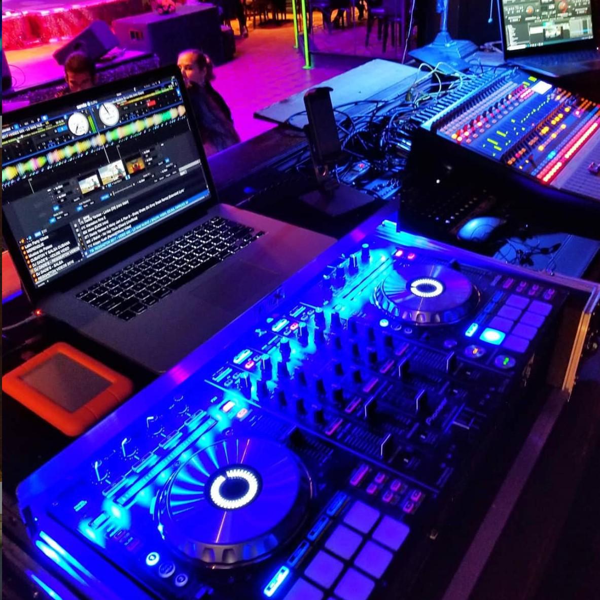 DJ Party Entertainments, Party Entertainments